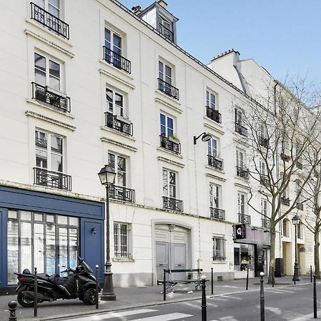 Cmg - Place De Le Republique / Meslay 파리 외부 사진